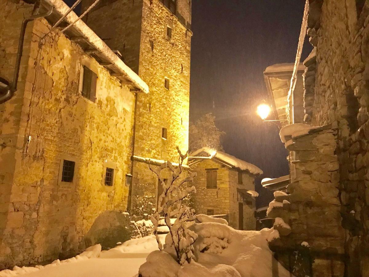 Castello Di Brandola Villa Polinago Екстериор снимка